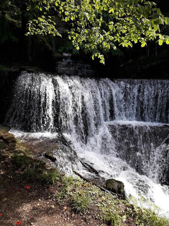 Gite 3 Etoiles "Entre Sources Et Riviere" Besancon Vaire-le-Grand Dış mekan fotoğraf