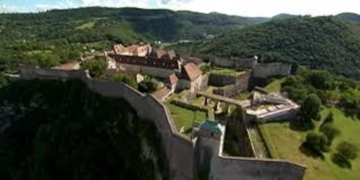 Gite 3 Etoiles "Entre Sources Et Riviere" Besancon Vaire-le-Grand Dış mekan fotoğraf
